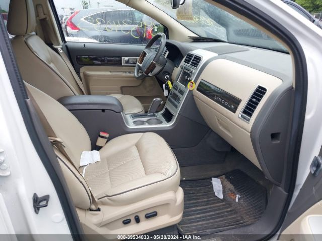 Photo 4 VIN: 2LMDJ8JC7ABJ25728 - LINCOLN MKX 