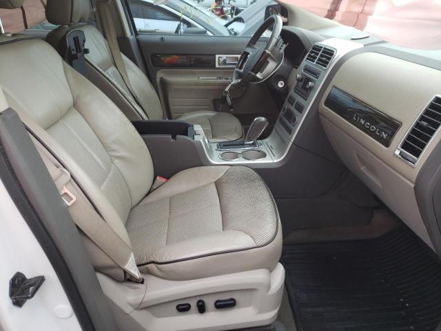 Photo 4 VIN: 2LMDJ8JCXABJ07868 - LINCOLN MKX 