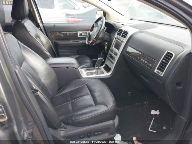 Photo 4 VIN: 2LMDJ8JCXABJ28610 - LINCOLN MKX 