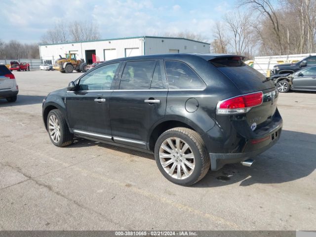 Photo 2 VIN: 2LMDJ8JK0BBJ18161 - LINCOLN MKX 