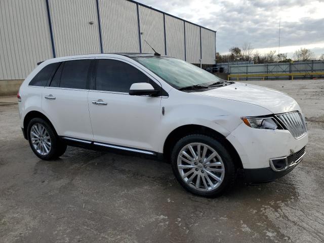 Photo 3 VIN: 2LMDJ8JK0BBJ20427 - LINCOLN MKX 