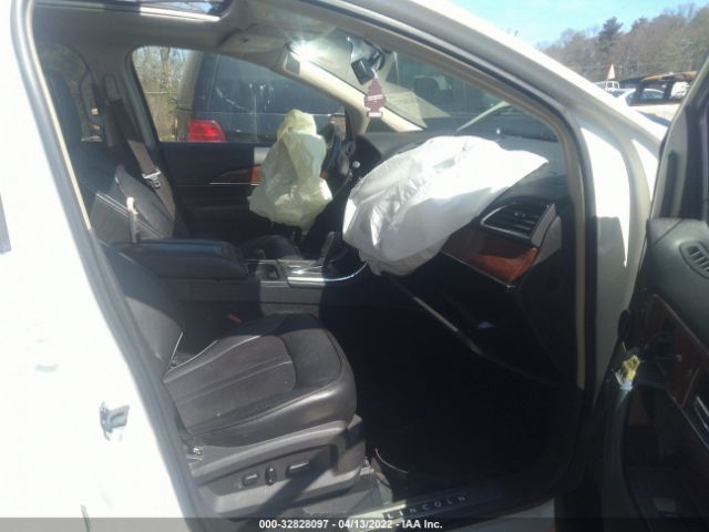 Photo 4 VIN: 2LMDJ8JK0CBL06549 - LINCOLN MKX 