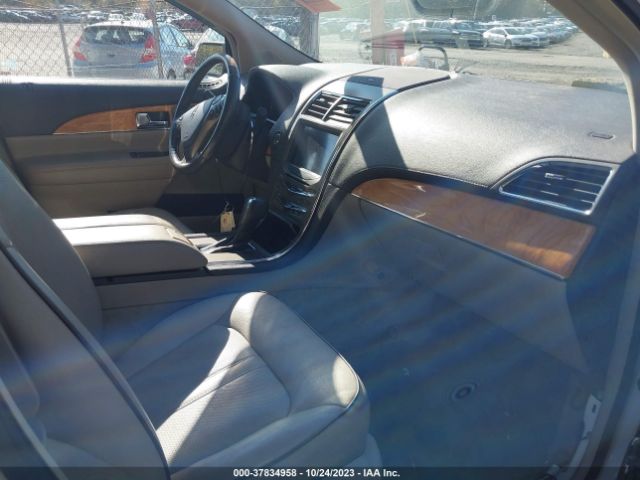 Photo 4 VIN: 2LMDJ8JK0CBL11234 - LINCOLN MKX 