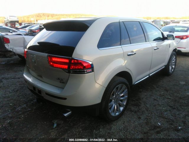 Photo 3 VIN: 2LMDJ8JK0CBL17535 - LINCOLN MKX 