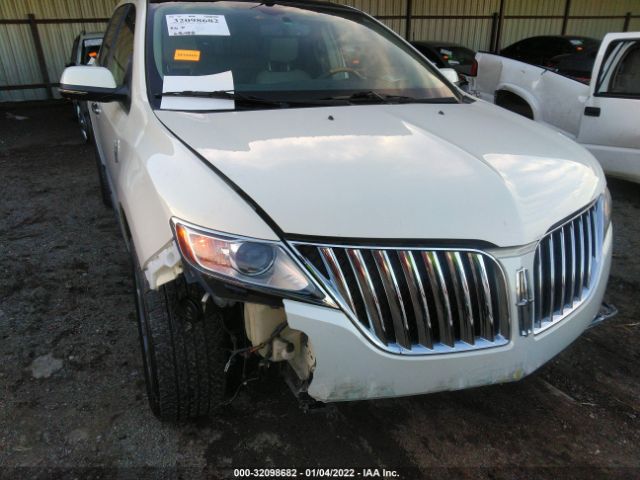 Photo 5 VIN: 2LMDJ8JK0CBL17535 - LINCOLN MKX 