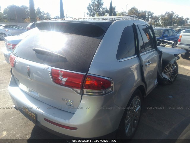 Photo 3 VIN: 2LMDJ8JK0CBL19026 - LINCOLN MKX 