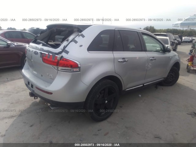 Photo 3 VIN: 2LMDJ8JK1FBL25812 - LINCOLN MKX 