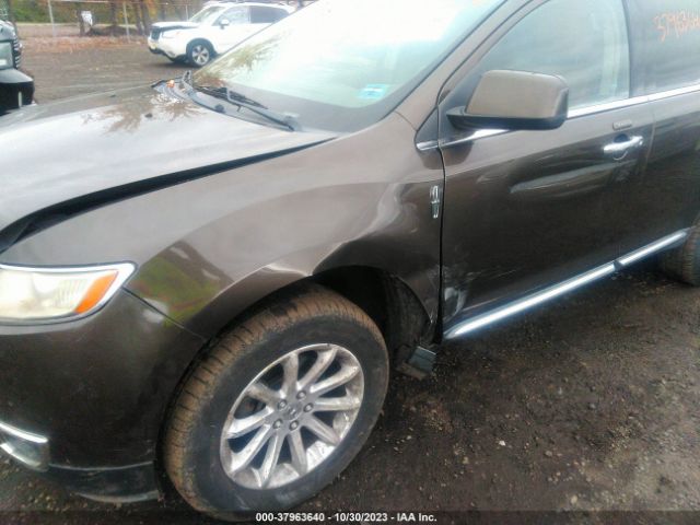 Photo 5 VIN: 2LMDJ8JK2BBJ09767 - LINCOLN MKX 