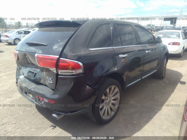 Photo 3 VIN: 2LMDJ8JK2BBJ14032 - LINCOLN MKX 