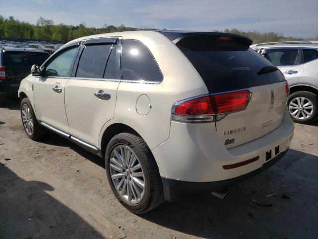 Photo 2 VIN: 2LMDJ8JK2CBL05063 - LINCOLN MKX 