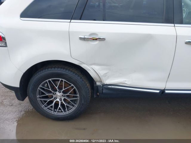 Photo 5 VIN: 2LMDJ8JK2CBL06584 - LINCOLN MKX 