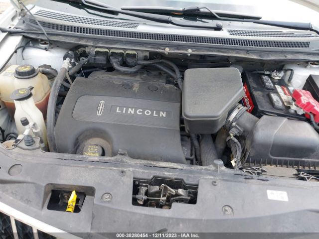 Photo 9 VIN: 2LMDJ8JK2CBL06584 - LINCOLN MKX 