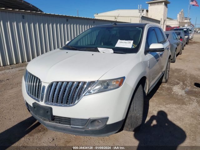 Photo 5 VIN: 2LMDJ8JK2CBL10702 - LINCOLN MKX 