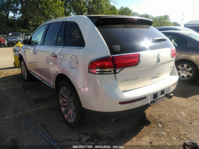 Photo 2 VIN: 2LMDJ8JK2CBL14569 - LINCOLN MKX 