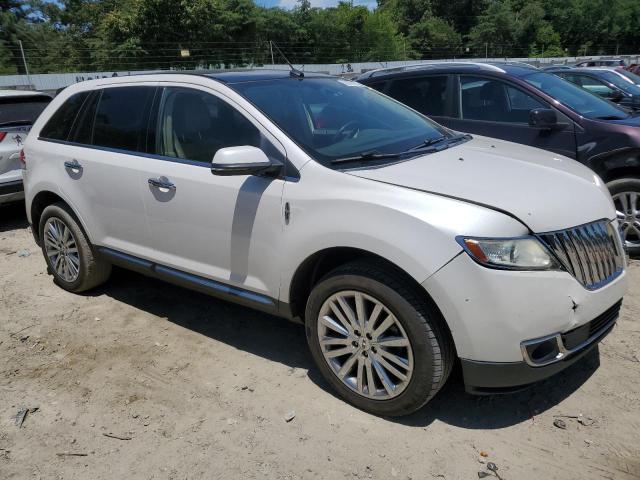 Photo 3 VIN: 2LMDJ8JK2CBL16337 - LINCOLN MKX 