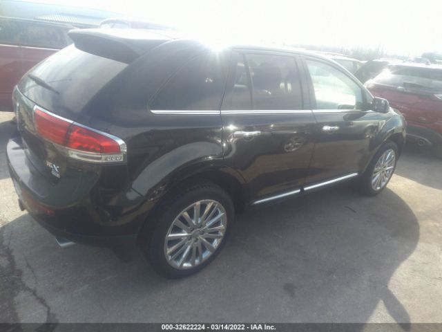 Photo 3 VIN: 2LMDJ8JK2CBL16371 - LINCOLN MKX 