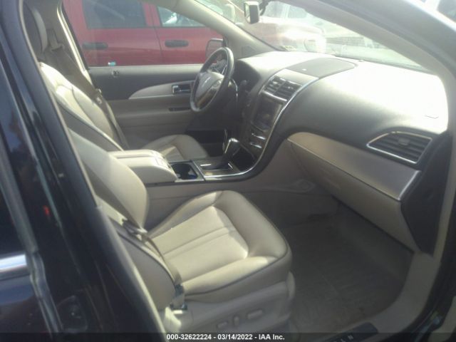 Photo 4 VIN: 2LMDJ8JK2CBL16371 - LINCOLN MKX 