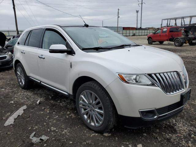 Photo 3 VIN: 2LMDJ8JK2DBL25864 - LINCOLN MKX 