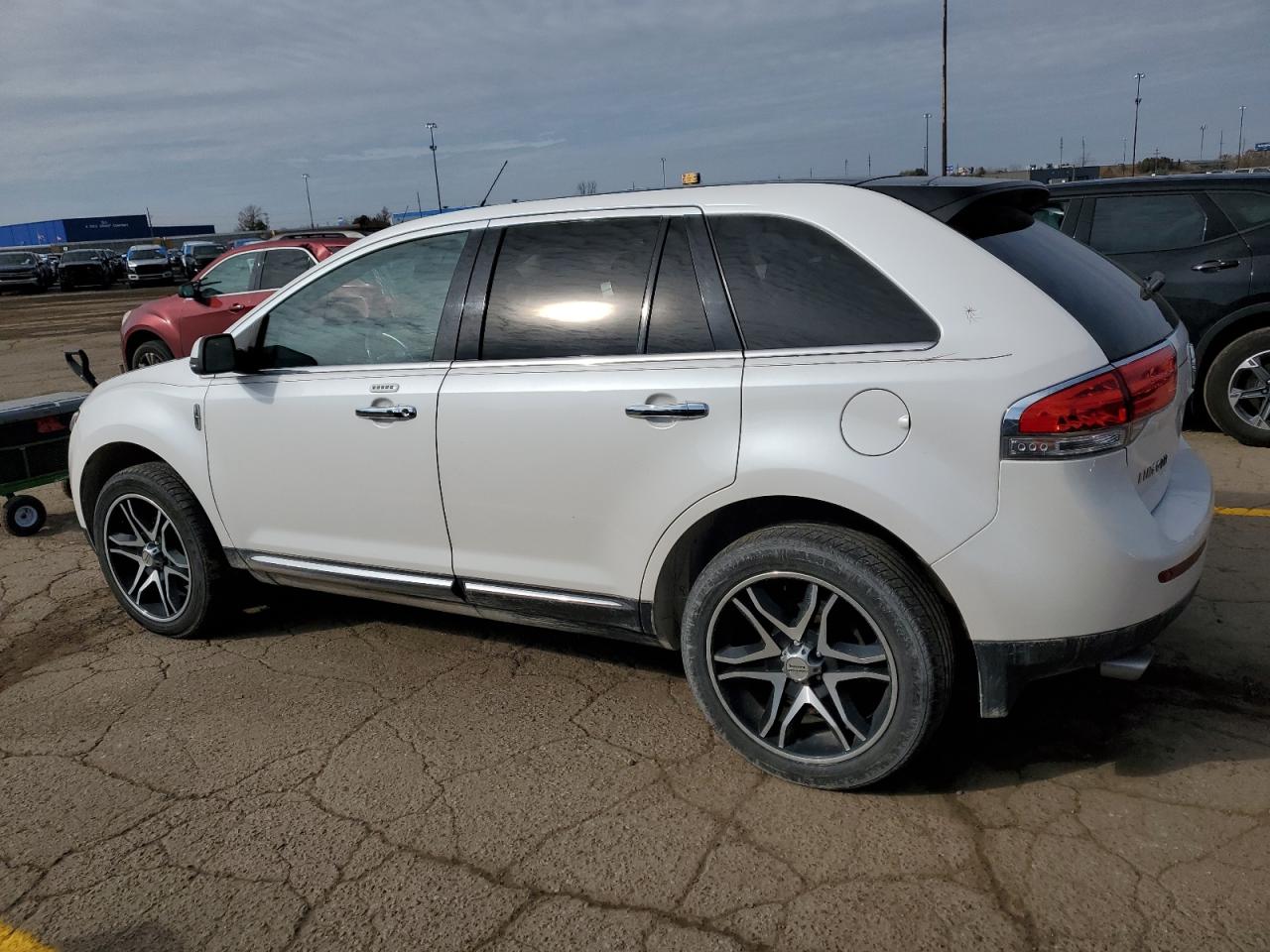 Photo 1 VIN: 2LMDJ8JK2EBL11271 - LINCOLN MKX 