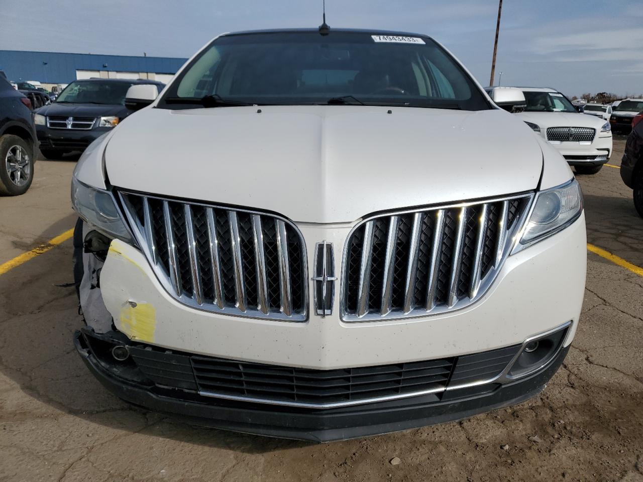 Photo 4 VIN: 2LMDJ8JK2EBL11271 - LINCOLN MKX 