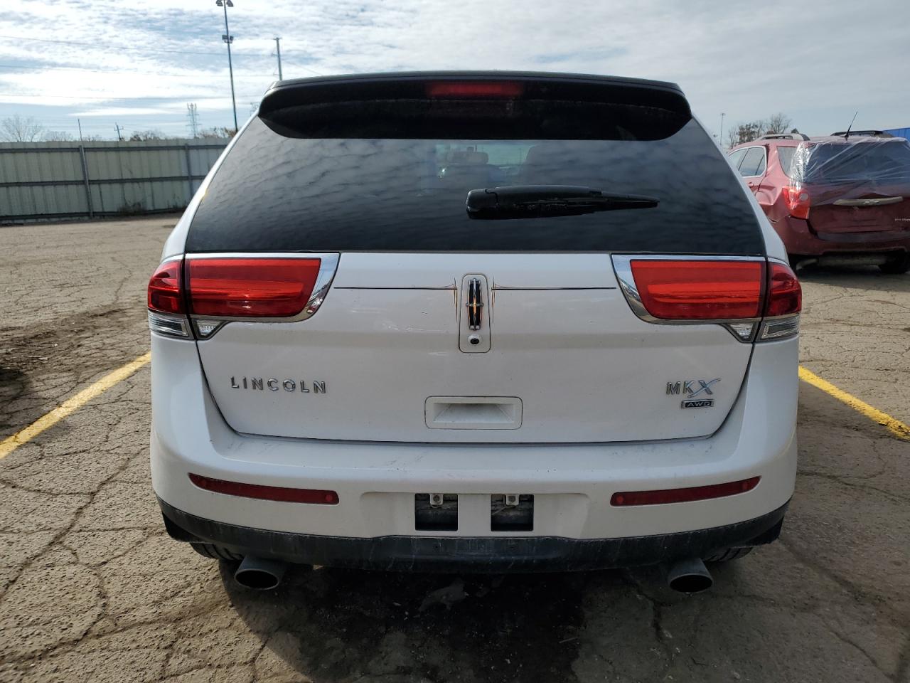 Photo 5 VIN: 2LMDJ8JK2EBL11271 - LINCOLN MKX 