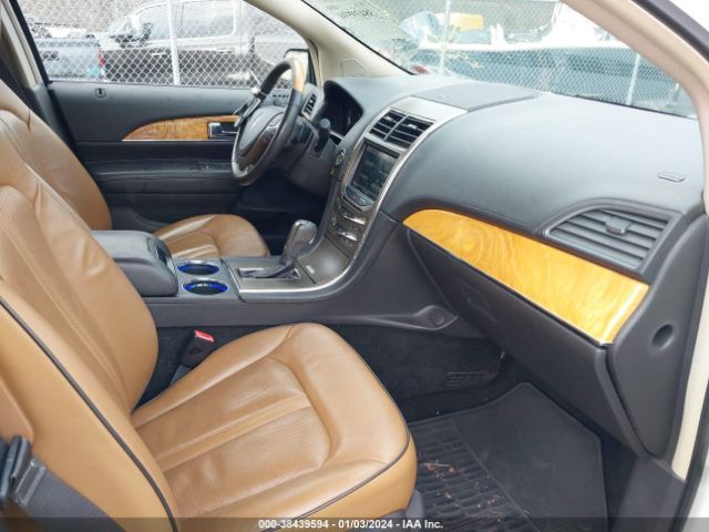 Photo 4 VIN: 2LMDJ8JK2EBL19919 - LINCOLN MKX 