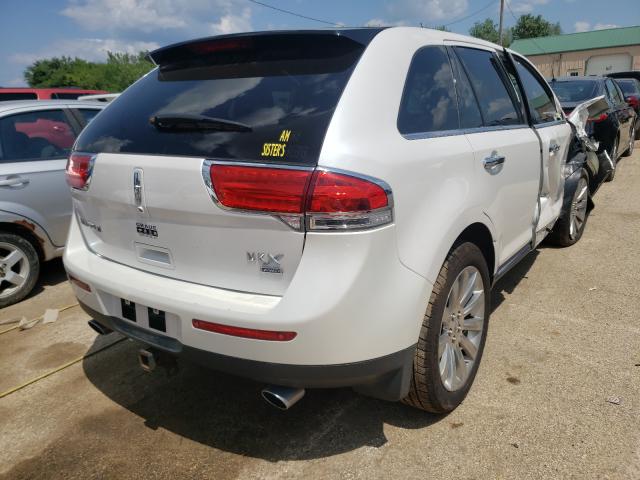 Photo 3 VIN: 2LMDJ8JK3BBJ08675 - LINCOLN MKX 