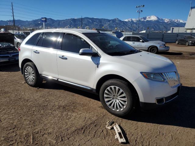 Photo 3 VIN: 2LMDJ8JK3CBL01121 - LINCOLN MKX 