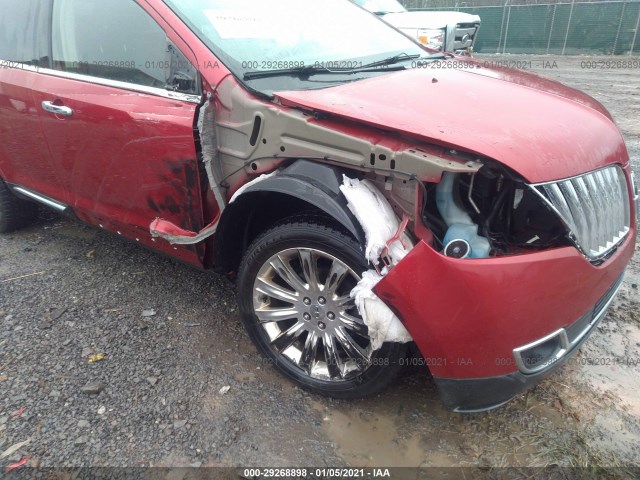 Photo 5 VIN: 2LMDJ8JK3CBL13124 - LINCOLN MKX 