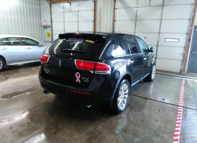 Photo 3 VIN: 2LMDJ8JK3CBL16895 - LINCOLN MKX 