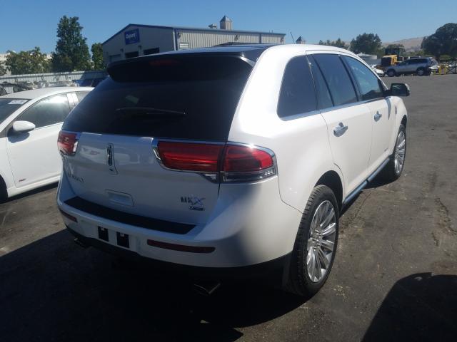 Photo 3 VIN: 2LMDJ8JK3DBL18101 - LINCOLN MKX 