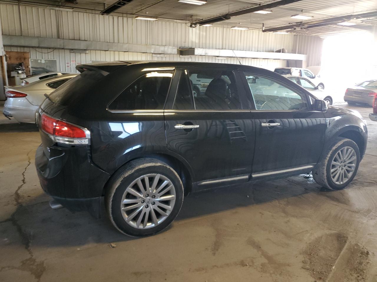 Photo 2 VIN: 2LMDJ8JK3DBL35545 - LINCOLN MKX 