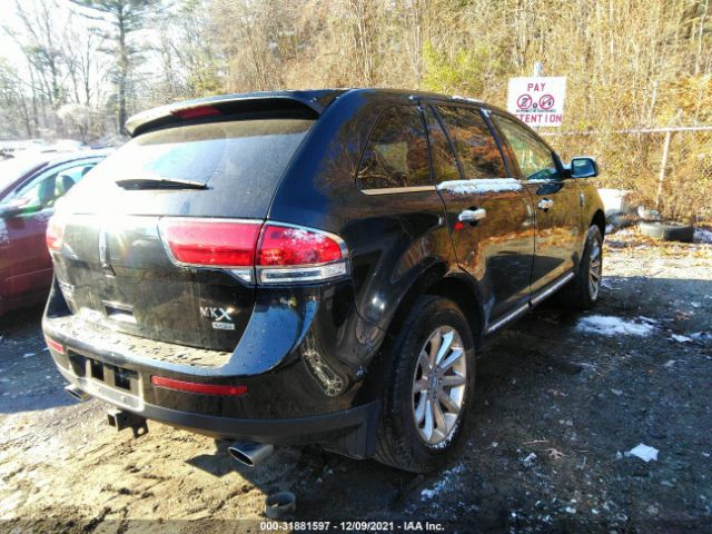 Photo 3 VIN: 2LMDJ8JK3DBL48389 - LINCOLN MKX 