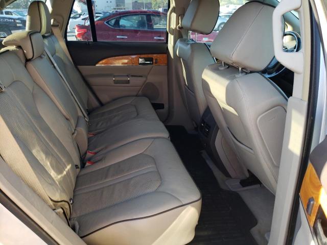 Photo 10 VIN: 2LMDJ8JK3EBL11361 - LINCOLN MKX 