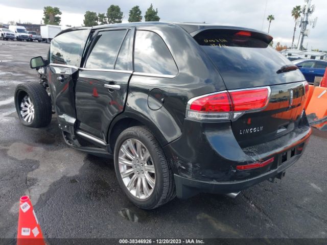 Photo 2 VIN: 2LMDJ8JK3FBL31661 - LINCOLN MKX 