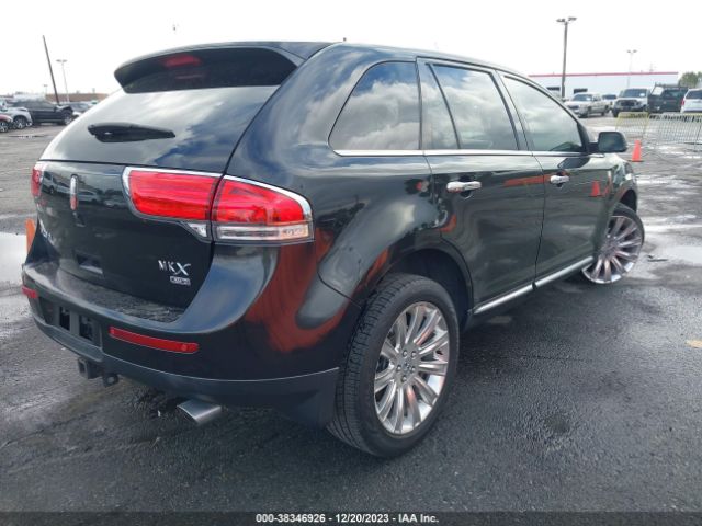 Photo 3 VIN: 2LMDJ8JK3FBL31661 - LINCOLN MKX 