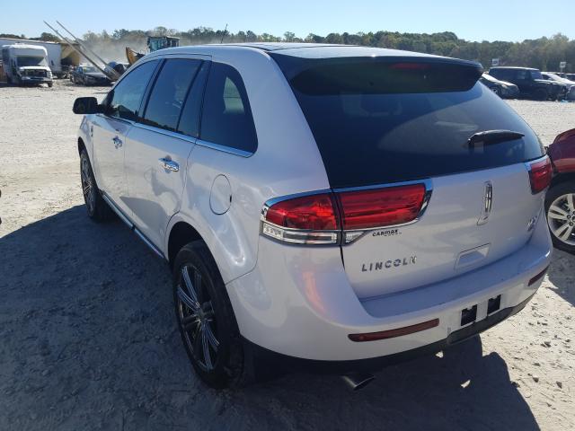 Photo 2 VIN: 2LMDJ8JK3FBL33605 - LINCOLN MKX 