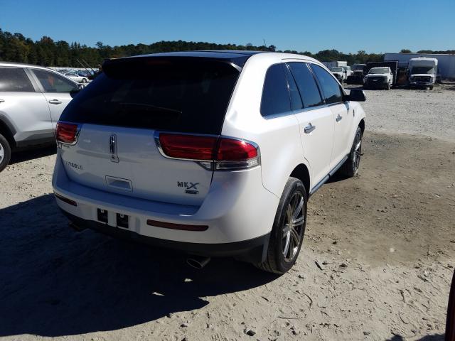 Photo 3 VIN: 2LMDJ8JK3FBL33605 - LINCOLN MKX 