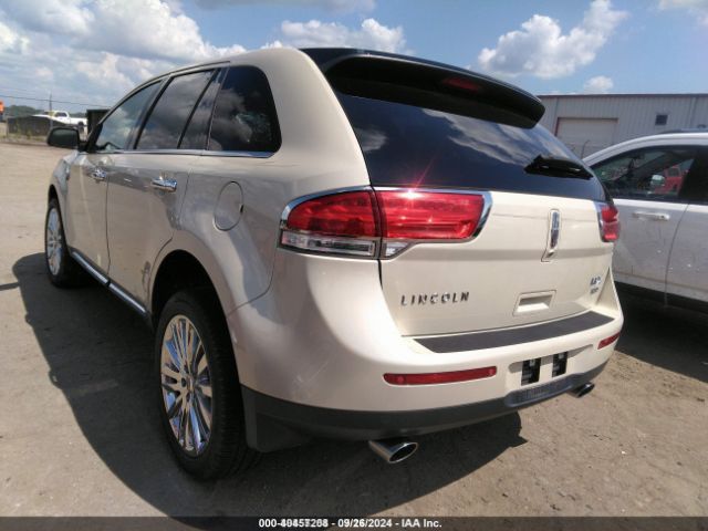 Photo 2 VIN: 2LMDJ8JK3FBL33894 - LINCOLN MKX 