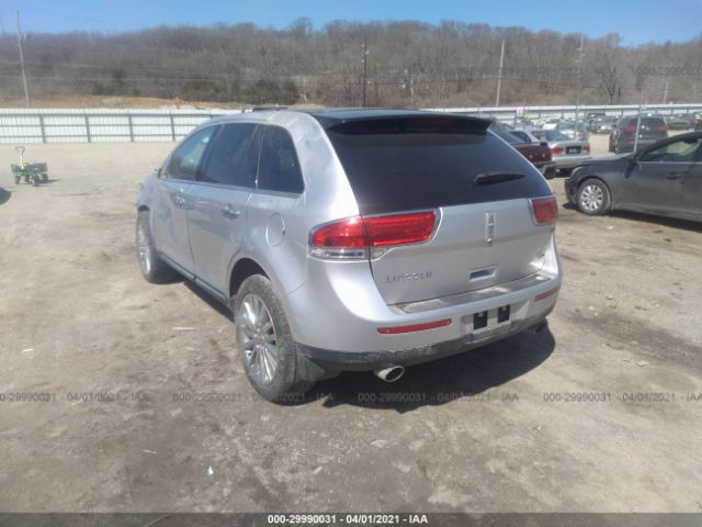 Photo 2 VIN: 2LMDJ8JK4BBJ08670 - LINCOLN MKX 