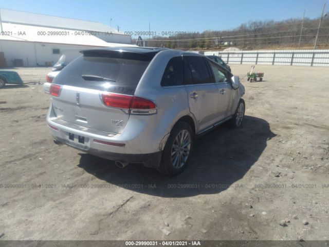 Photo 3 VIN: 2LMDJ8JK4BBJ08670 - LINCOLN MKX 