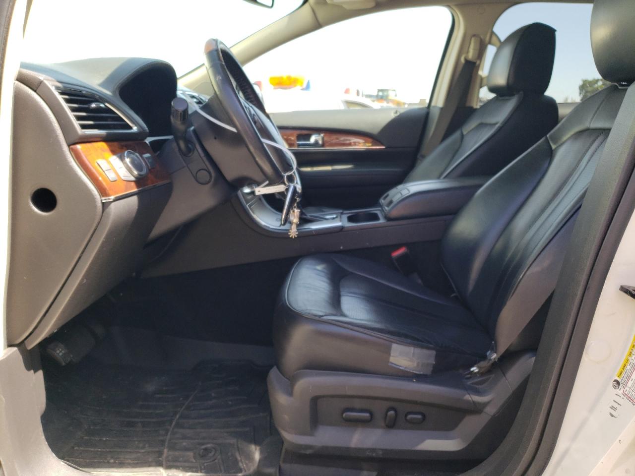 Photo 6 VIN: 2LMDJ8JK4CBL15206 - LINCOLN MKX 