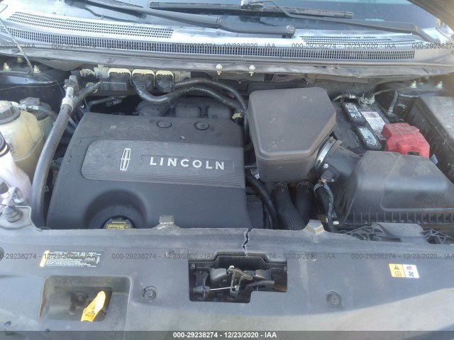 Photo 9 VIN: 2LMDJ8JK4CBL18168 - LINCOLN MKX 