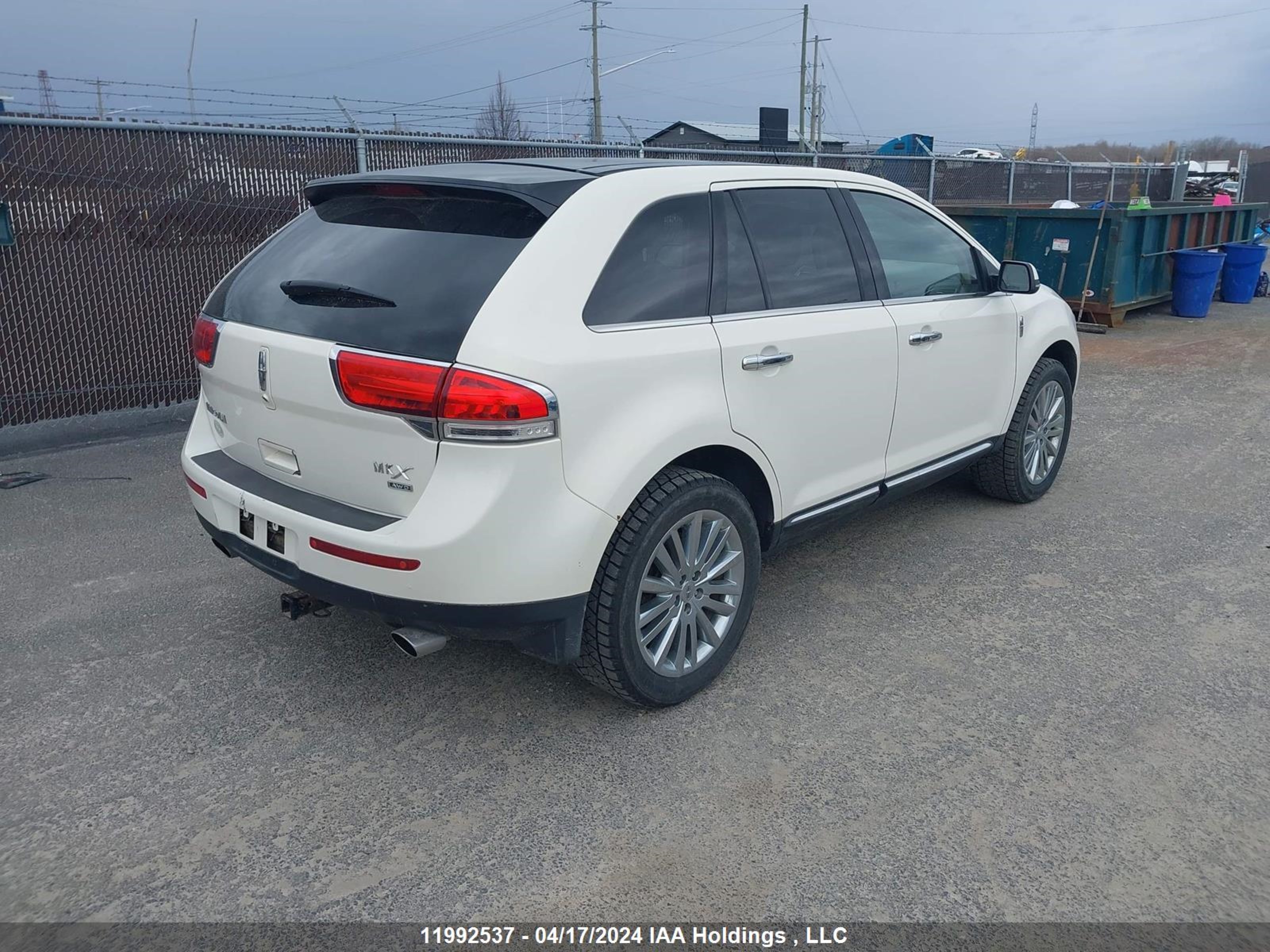 Photo 4 VIN: 2LMDJ8JK4DBL03252 - LINCOLN MKX 