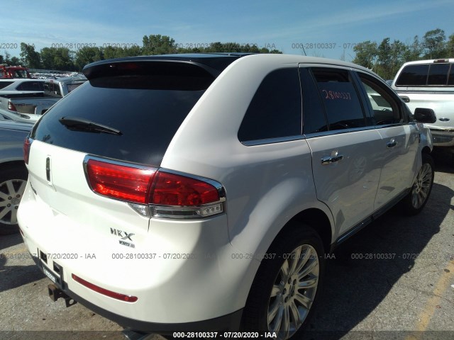 Photo 3 VIN: 2LMDJ8JK4DBL14204 - LINCOLN MKX 