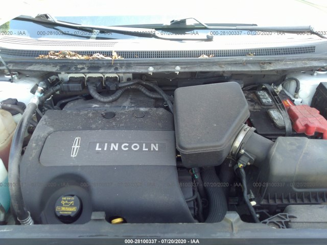 Photo 9 VIN: 2LMDJ8JK4DBL14204 - LINCOLN MKX 