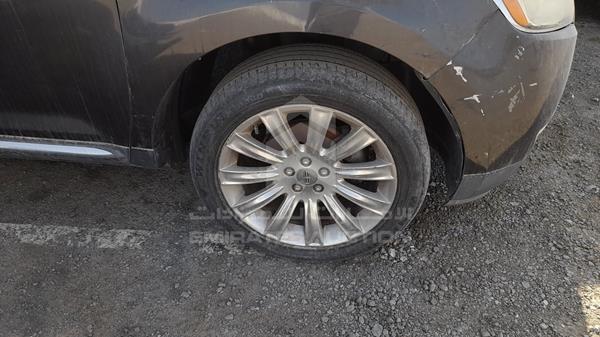 Photo 28 VIN: 2LMDJ8JK4EBL12955 - LINCOLN MKX 