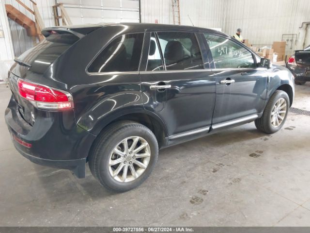 Photo 3 VIN: 2LMDJ8JK4FBL21771 - LINCOLN MKX 