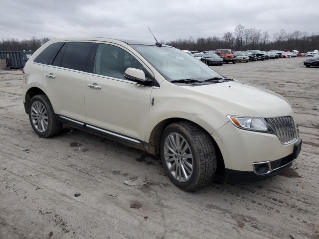 Photo 3 VIN: 2LMDJ8JK4FBL23049 - LINCOLN MKX 