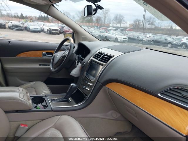 Photo 4 VIN: 2LMDJ8JK5CBL06529 - LINCOLN MKX 